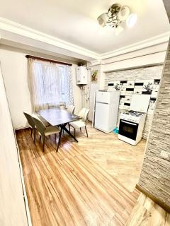 Central Yerevan Stay - 1