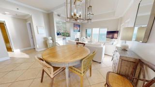 Beach Manor 0812 - 2