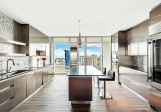 Luxurious Two-Bedroom Condo with Stunning Strip Views - 5