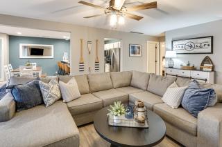 Lakefront Village of Four Seasons Gem w/ Balcony! - 0