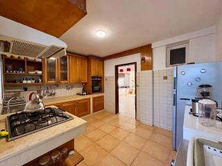 Spacious 2BR near Coast - Terrace & Free Parking - 7
