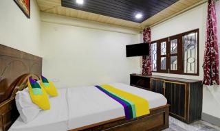 Hotel FZ Premium Palace Naini Lake - 4