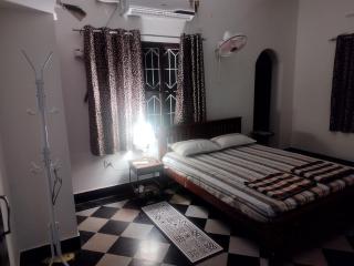 Calamara 3 rooms for Family and Friends upto 10 - 8