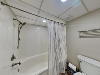 Long Beach Resort Tower II #401 - 8