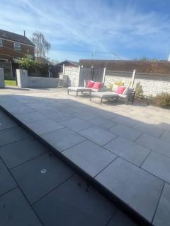 Cozy Room at Willow House - 5