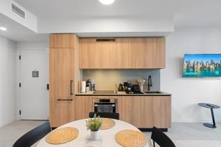 Modern Condo w Breathtaking Downtown Views - 4