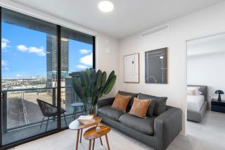 Modern Condo w Breathtaking Downtown Views - 9