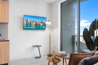 Modern Condo w Breathtaking Downtown Views - 5