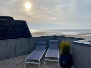 Duplex avec terrasse et vue mer - 1