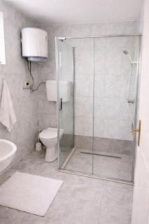 Sunny Vibe Apartments - 1