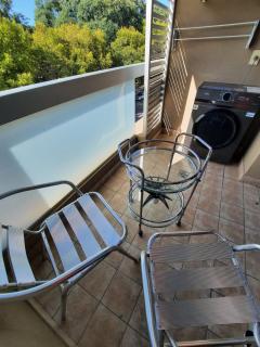 Dpto con Balcón y Cochera frente a Plaza Alvarado - 7