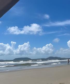 Casa Pé na areia Itapoá/SC 35 metros da praia - 6