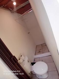 Burnt Toast Surf Camp Waikiki - 9