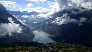 Apartment Hygge - in the heart of Geiranger - 6
