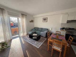 Brand New 2 Storey Unit With A Free Parking Space - 5