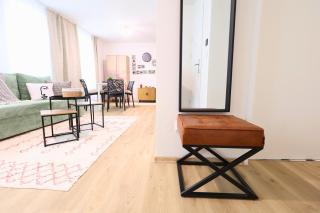 St Antoni Suite 4 - 8