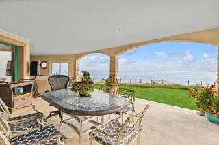 Hamptons Waterfront Paradise - 5