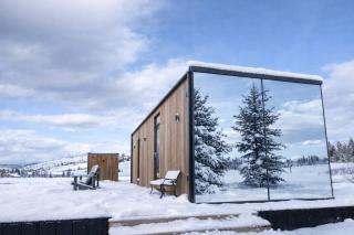 NEW Mirror Cabin Luxury Retreat with Hot Tub and Sauna - 1