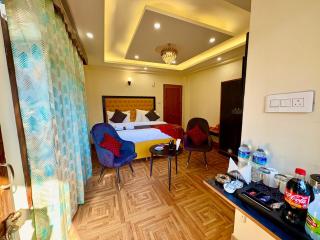 Hotel Sapphire - 1