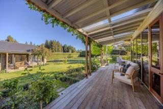 Wanaka Lakeside Serenity at Eely Point with Pool - 7