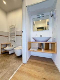 Lux Fara - Milan - 4