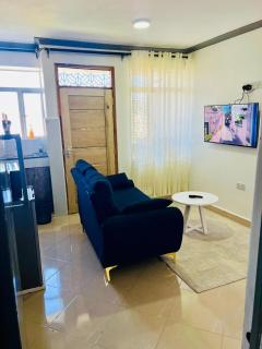 Nuri Homes The Velvet Suite - 1