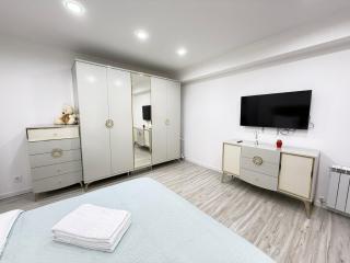 Apartament white airport - 9