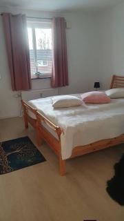 Sunflower Apartment 88 m2 Hyltebruk, Sweden - 4