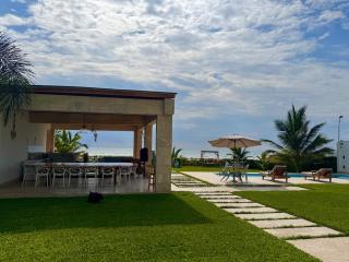 Salime Beach House in Canoa-Ecuador - 9