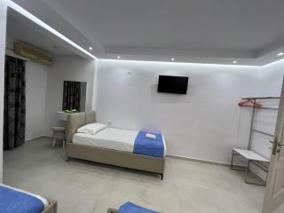 Ksamil Guesthouse Villa - 9