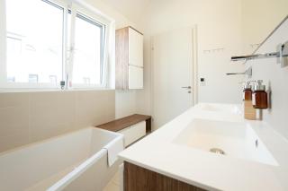 Spacious and Stylish Two-Level Retreat - Vienna - 1