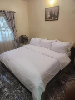 Idah Modern Apartments - 9