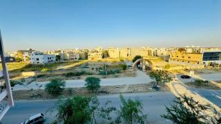 Al Mehran Towers 3BR Near Airport, Lift, Parking - 6