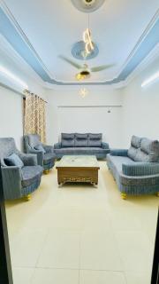 Al Mehran Towers 3BR Near Airport, Lift, Parking - 5