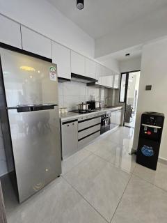 Westlands Sky-high Urban Escape near GTC AND SARIT - 6