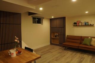 ION House - near shopping and Kennedy subway - 7