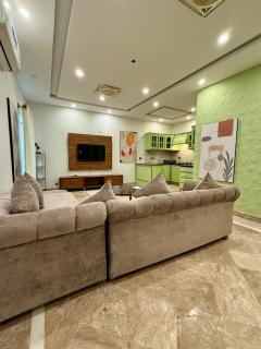 Modern Luxury Studio Apartment in F-10 Islamabad - 4