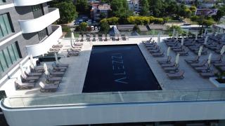 Chocolat in Odyssey Pool & Spa Resort - 4