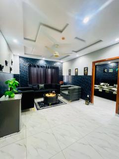 Luxury and Elegant Black Themed Apartment Bahria Town - 2