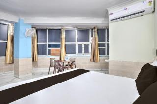 SPOT ON Royal King Guest House - 1