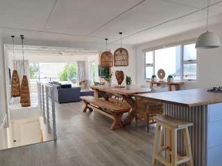 Ocean Whisper Beach Villas - 0