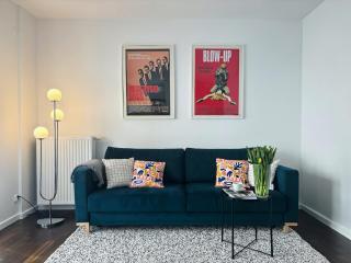 oompH Urban Oasis 1BR Escape - 0