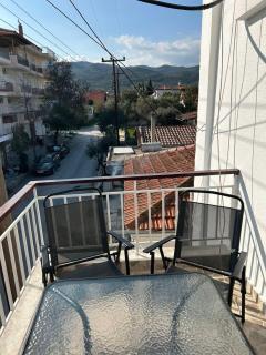 petite apartment - 8