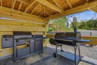 Lakefront Cabin W Views Boat Ramp Dock Hot Tub - Sevierville - 3