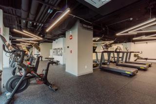 IKan Hub Select Skyline Suite Near WTC - 7