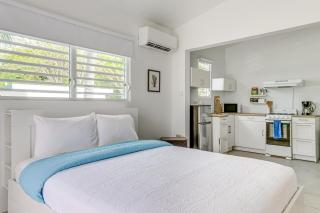 Hillside Vieques Casita w/ Pool & Hot Tub Access! - 0