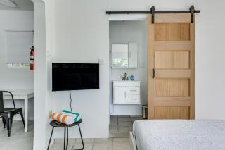 Hillside Vieques Casita w/ Pool & Hot Tub Access! - 5