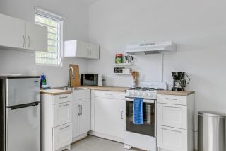 Hillside Vieques Casita w/ Pool & Hot Tub Access! - 2