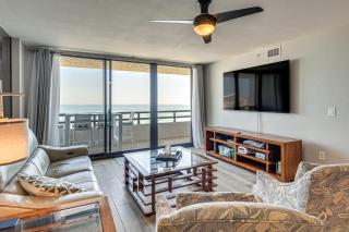 Beach, Pool & Sauna Access! Daytona Shores Escape - 9
