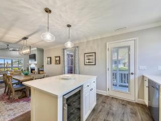 17 Lands End Road - 2